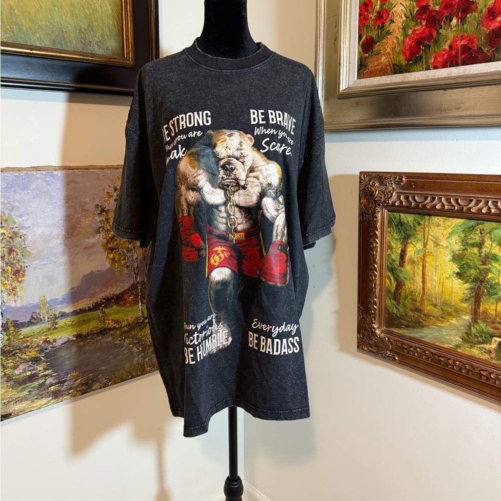 🌹 Graphic Black T-Shirt Bulldog